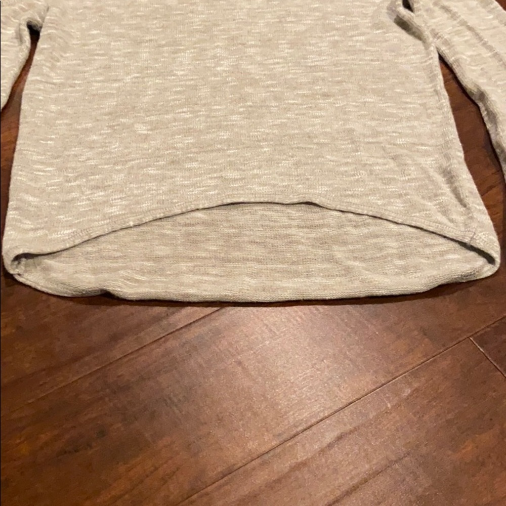 Express Open Shoulder Sweater - Picture 4 of 6